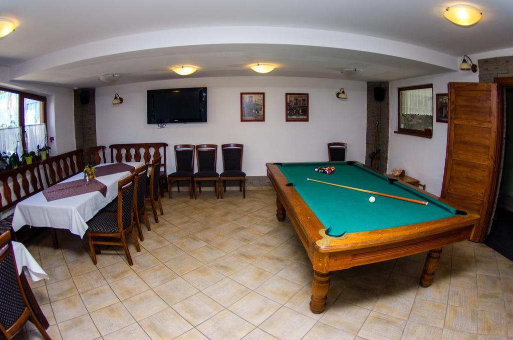 Penzion Vila Petra Bed&Breakfast Veľký Slavkov Exteriör bild